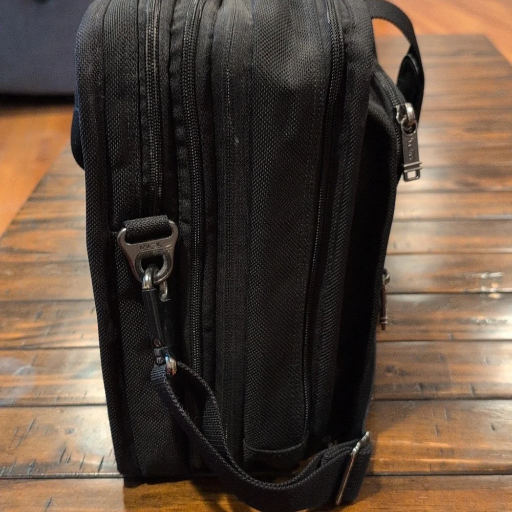 Tumi T-pass Expandable Laptop Briefcase Shoulder Crossbody